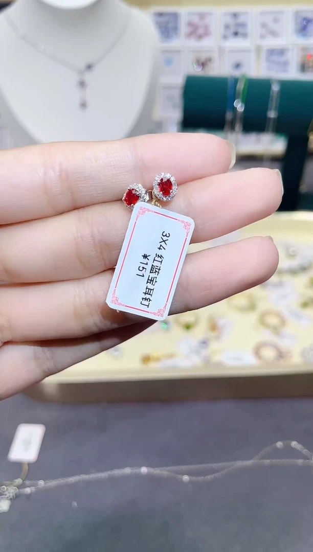 蓝宝石耳饰银S925镶嵌天然宝石