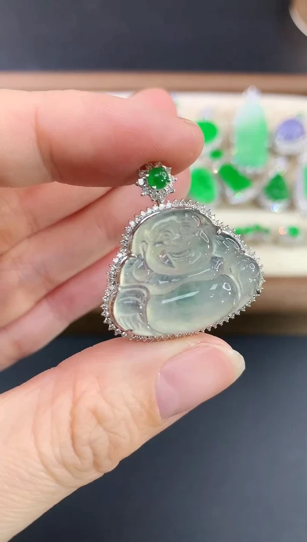 吊坠(不含链)18K金镶嵌翡翠116|6800