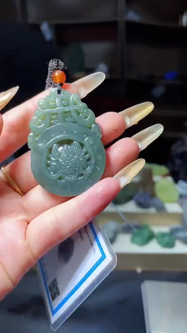 【闪购商品】和田玉颈饰未镶嵌1