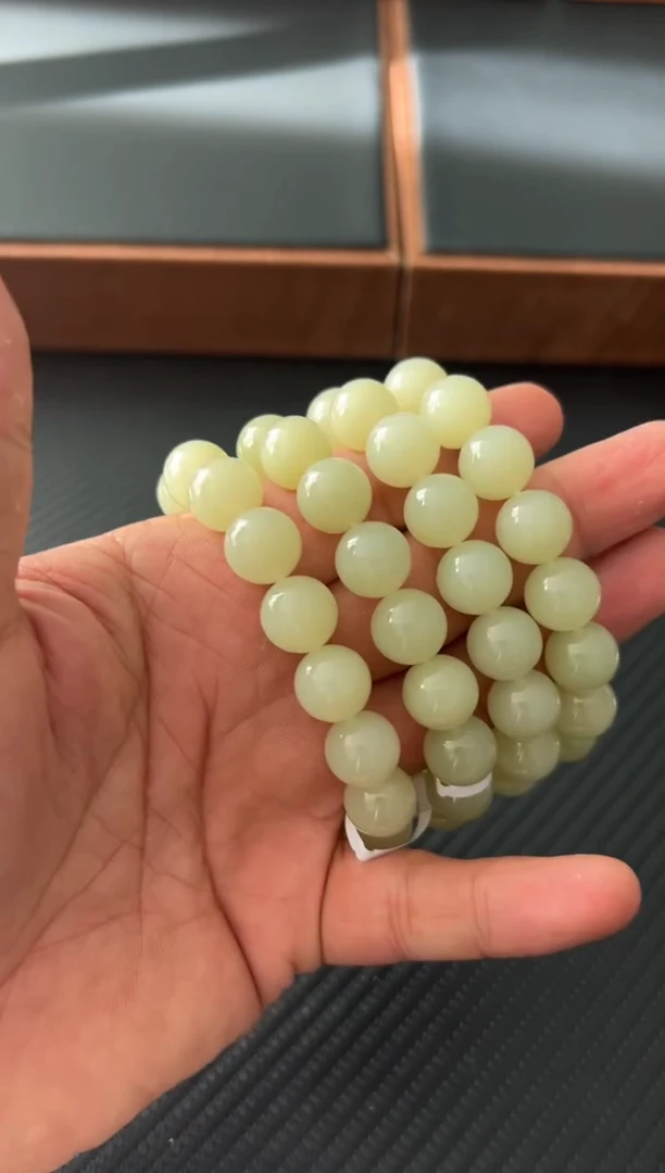 未镶嵌手串和田玉若羌微色差卡12多样性发货拍一发一m