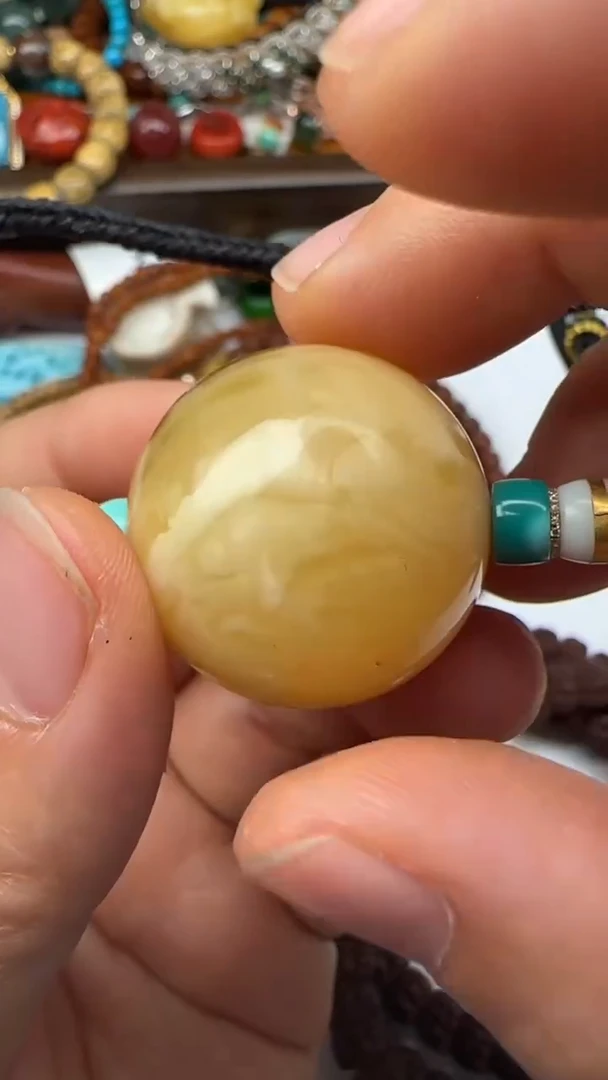 裸石蜜蜡18K金镶嵌复旦皇冠