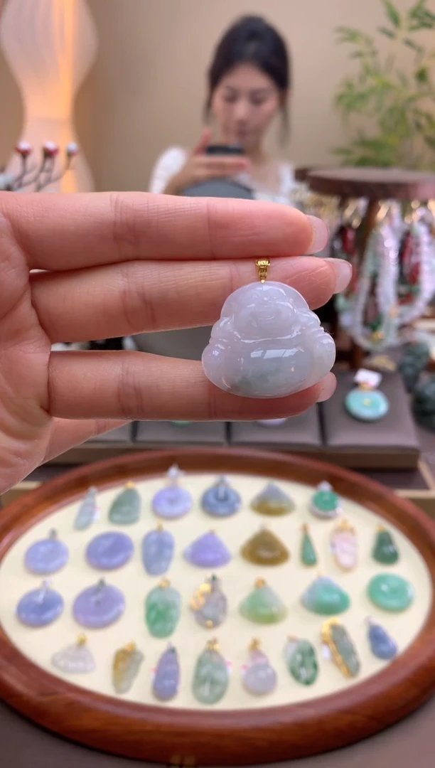 【闪购商品】翡翠颈饰18K金镶嵌佛公