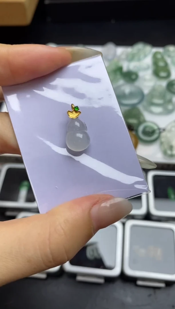 定制翡翠18K金镶嵌翡翠饰品~