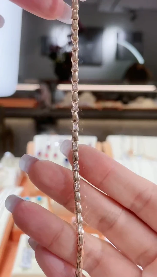 【闪购商品】钻石手链18K金镶嵌手链