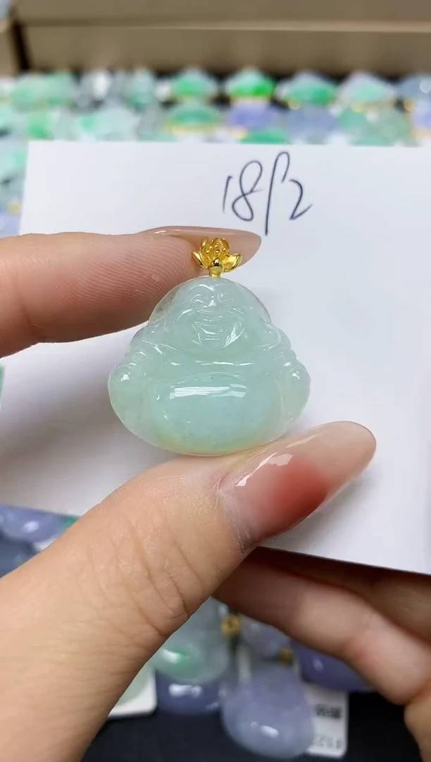 翡翠未镶嵌颈饰 天然缅甸翡翠A货