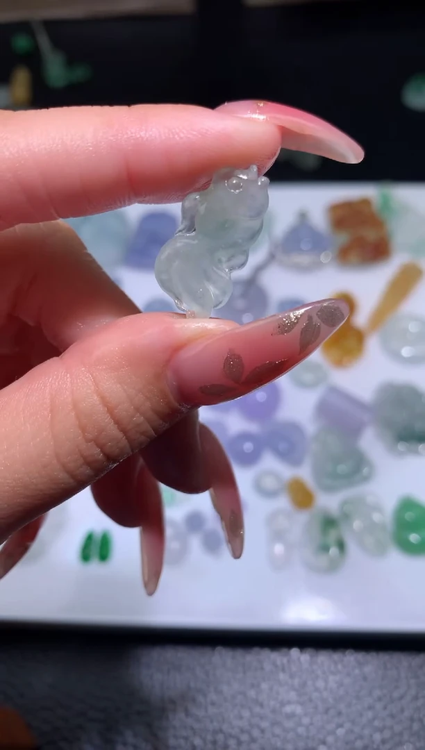 【闪购商品】定制翡翠未镶嵌金鱼