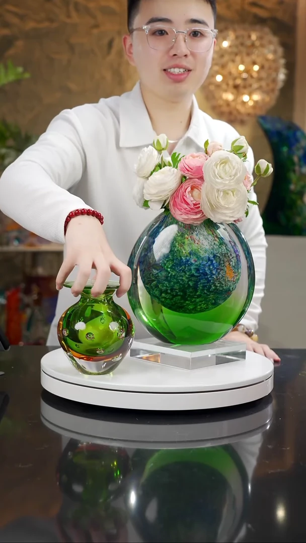 琉璃手工艺品琴**悠莫奈绿色设计款花瓶带14*14底座+双色香薰瓶