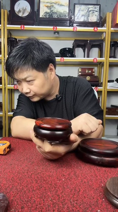 木红酸枝圆底座9CM