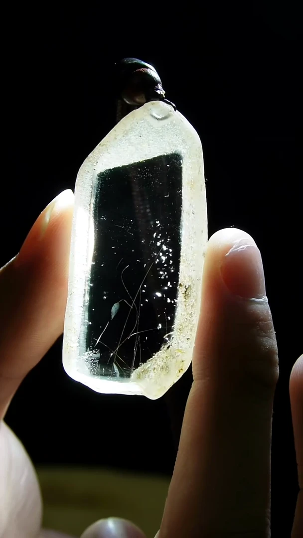 吊坠(赠链)未镶嵌水晶水晶