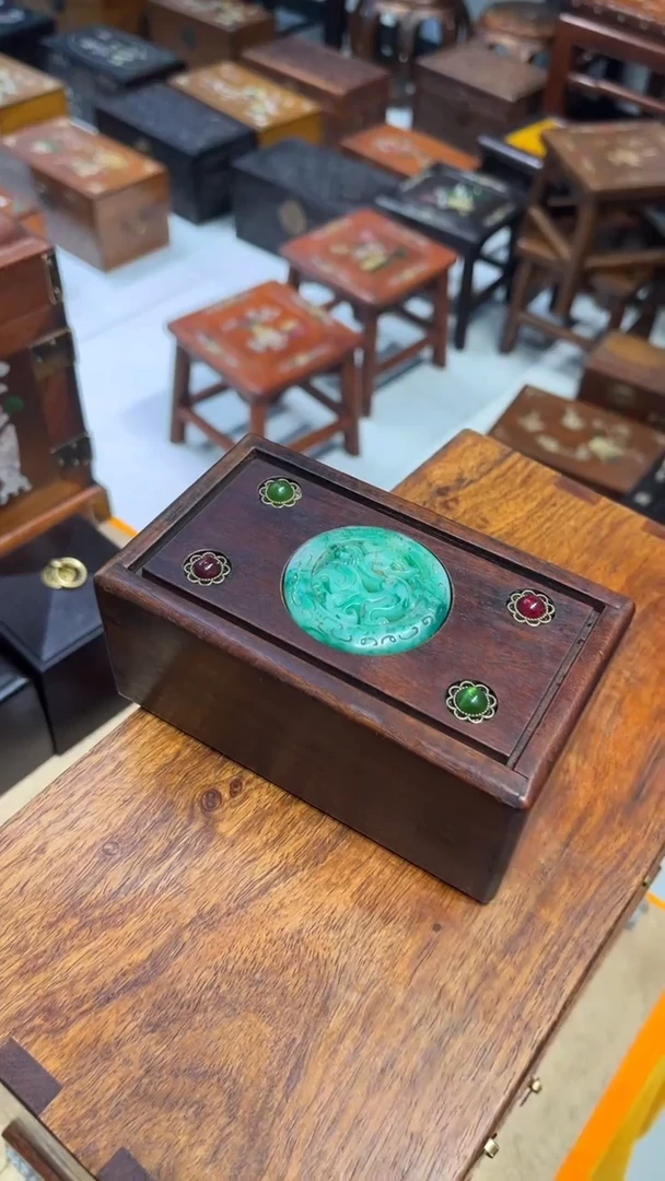 【闪购商品】木玉石镶嵌四方抽拉盒
