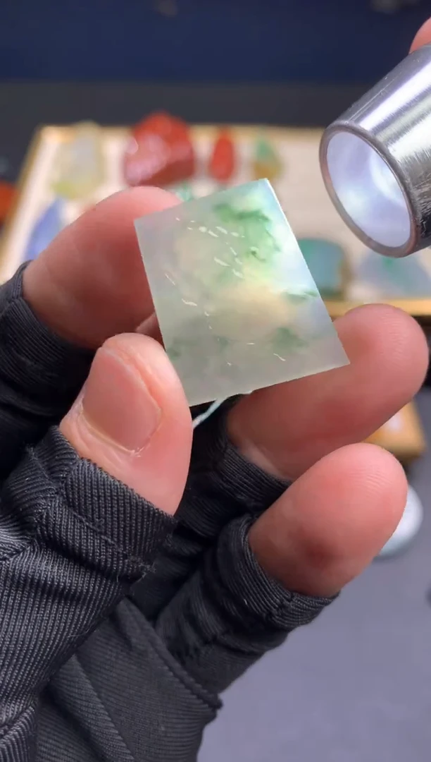 【闪购商品】定制翡翠未镶嵌