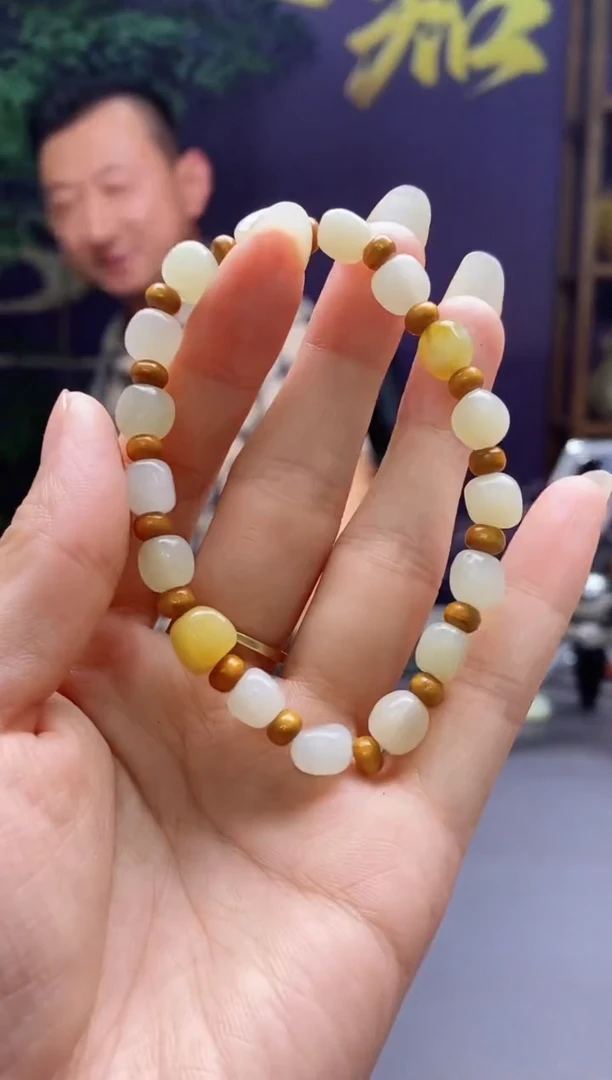 手串未镶嵌和田玉1