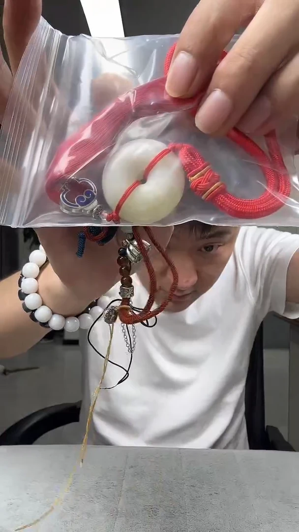 透闪石-蛇纹石玉未镶嵌其他许*龙多样性发货一件