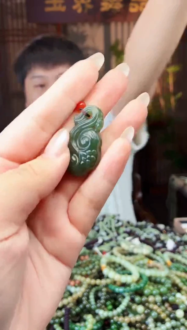 颈饰未镶嵌和田玉多样性发货拍一发一