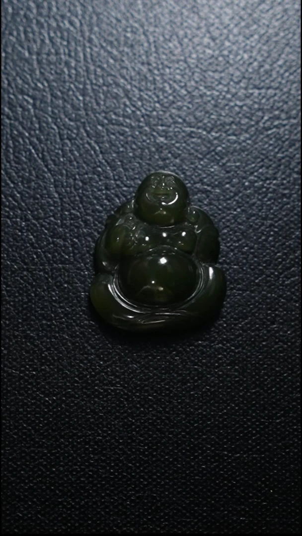 颈饰未镶嵌和田玉佛公
