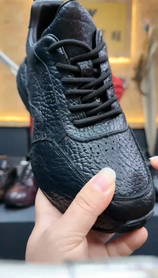 磨砂皮（牛皮）41码黑色6658