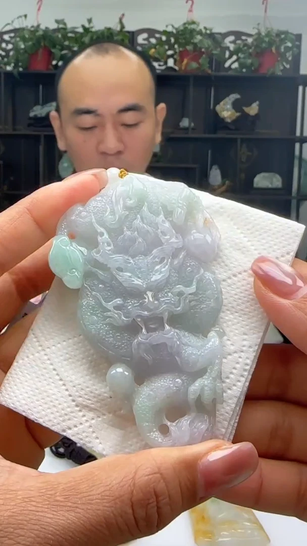 【闪购商品】翡翠颈饰未镶嵌天然翡翠A货吊坠