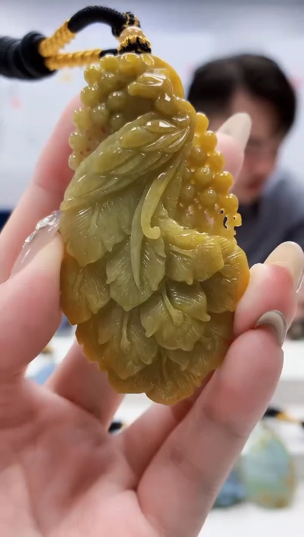 未镶嵌定制翡翠 5060jw-毛货挂件7