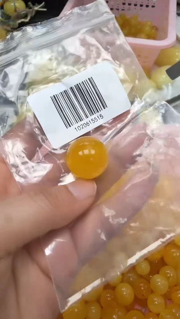 裸石琥珀未镶嵌如图