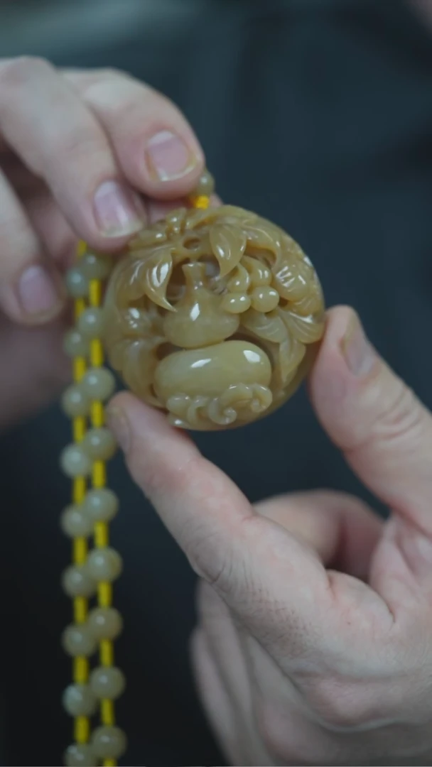 颈饰未镶嵌和田玉葫芦