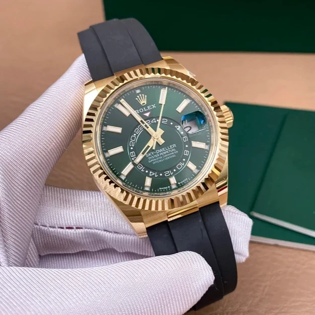 未使用 Rolex/劳力士 礼尚往来336238卡25年劳力士男表K8473