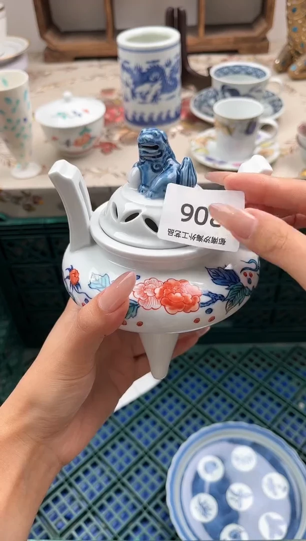 瓷片雨****花I         306