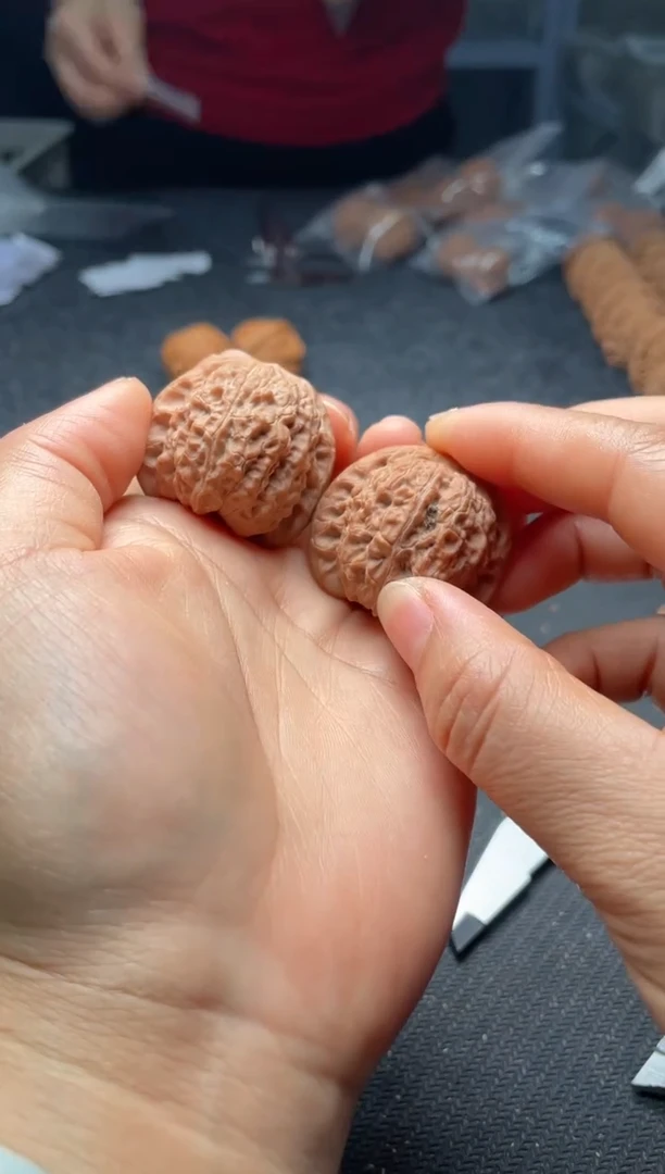 把件文玩核桃w87 血麒麟 35尺