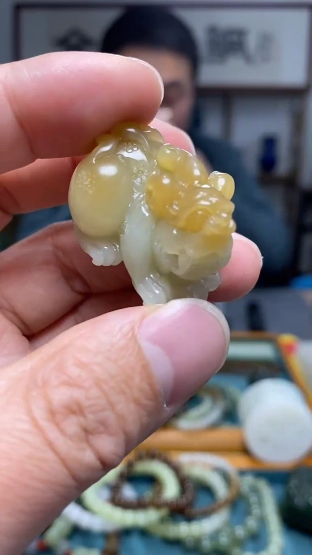 颈饰未镶嵌和田玉90