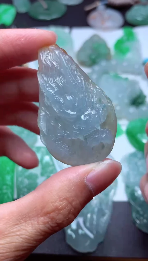 【闪购商品】翡翠颈饰未镶嵌天然翡翠