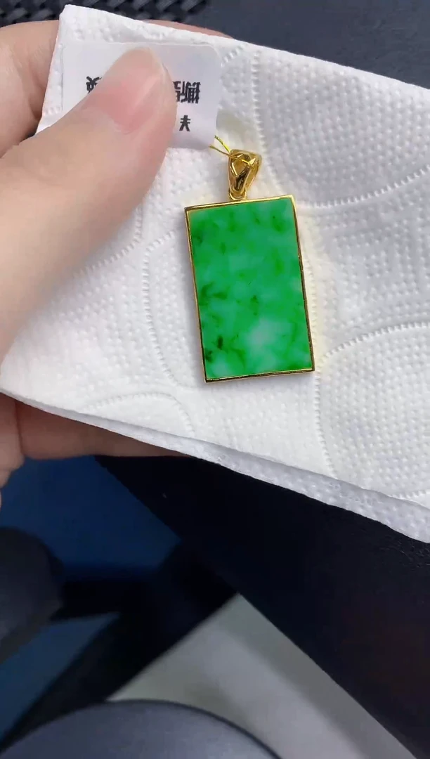 颈饰未镶嵌翡翠天然翡翠缅甸A货