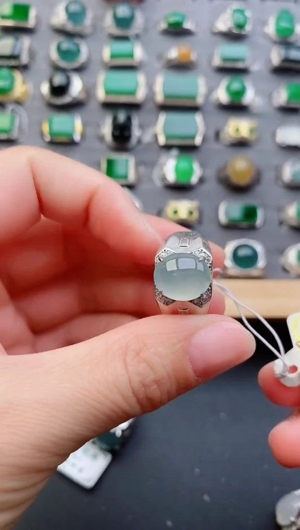 【闪购商品】翡翠戒指银S925镶嵌52424