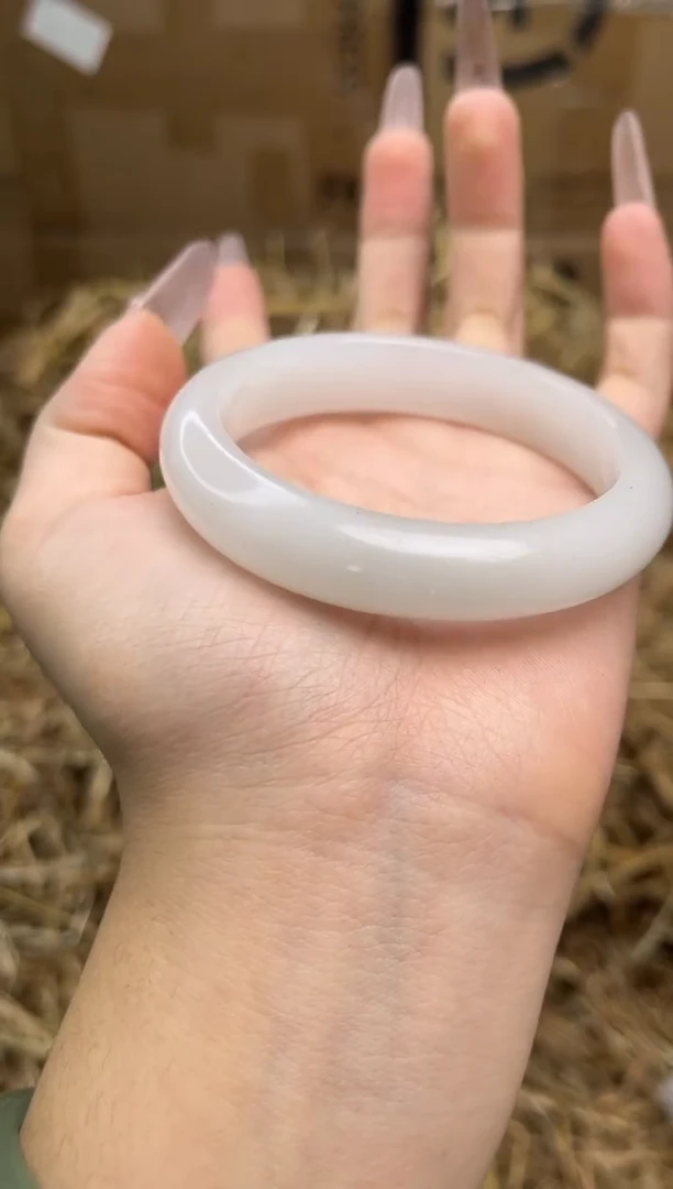 未镶嵌手镯石英质玉Q277-56.7