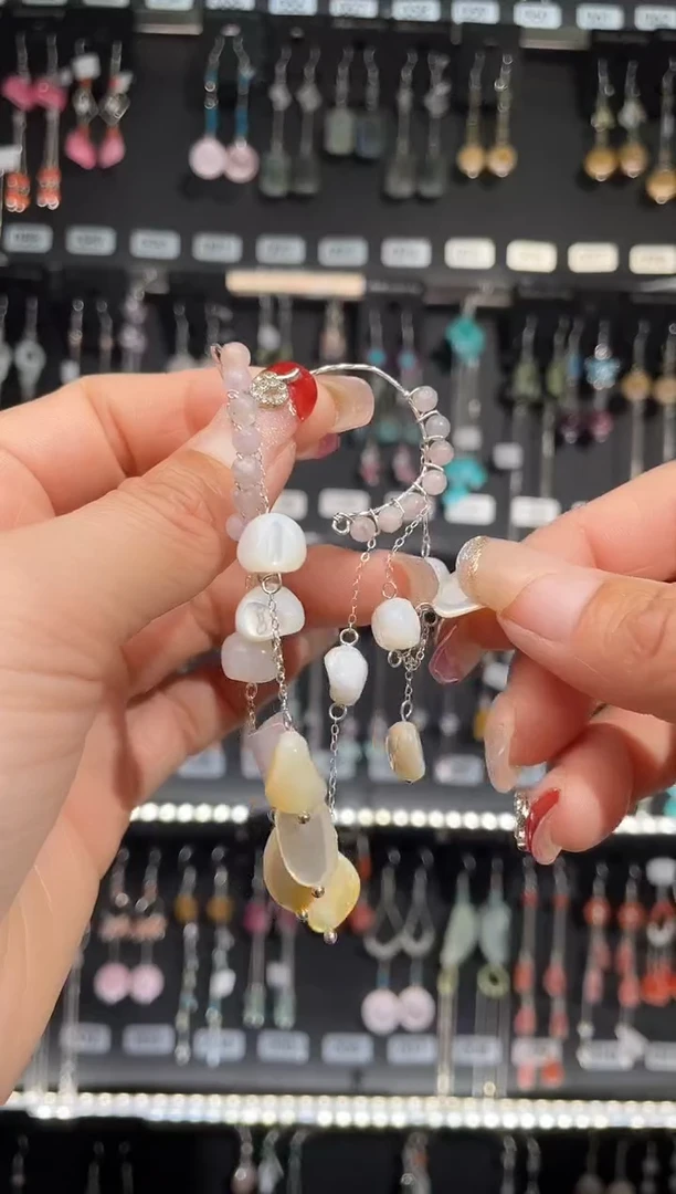 【闪购商品】紫晶耳饰银S925镶嵌霜降