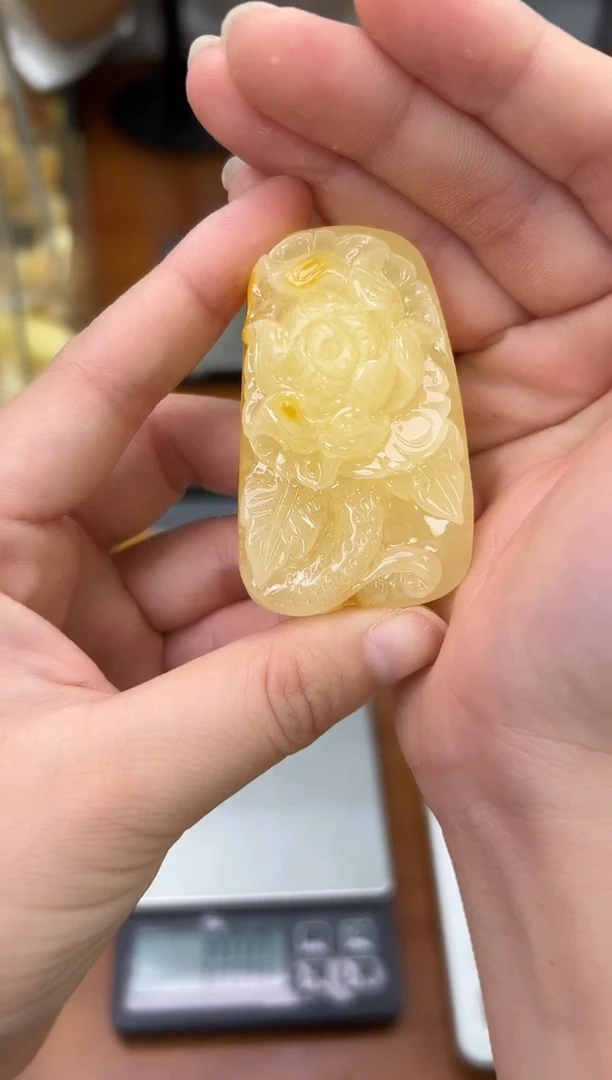 未镶嵌蜜蜡裸石蜜蜡吊坠
