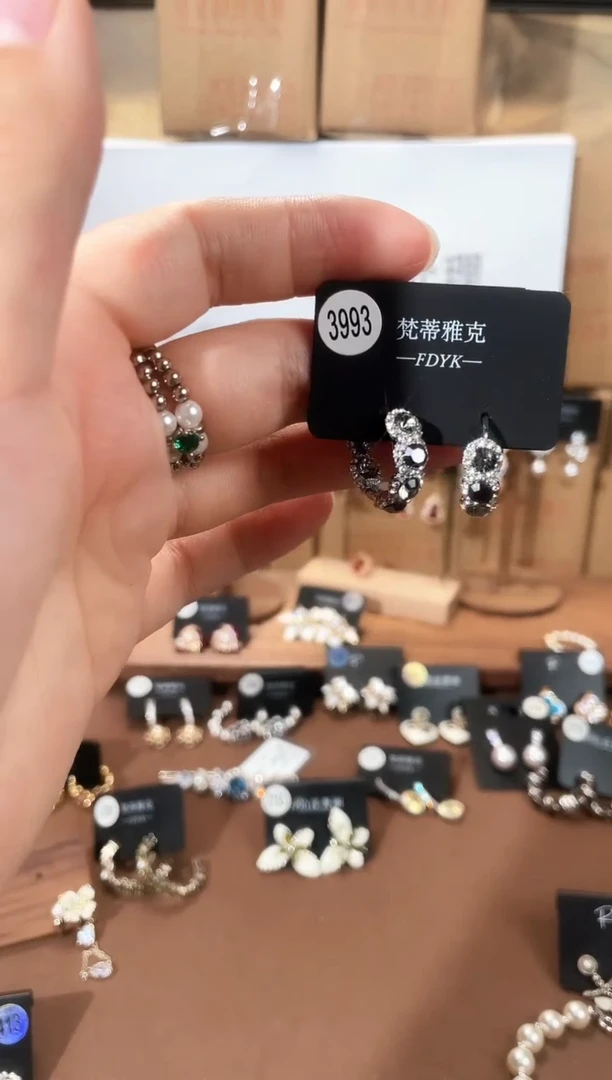 合金925银锆石梵3993