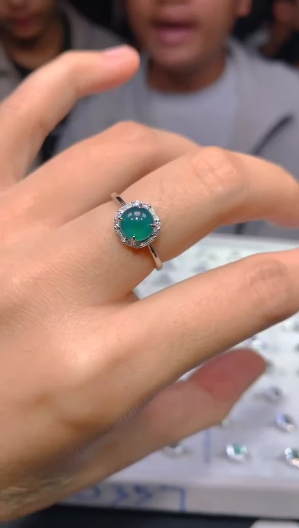 【闪购商品】定制翡翠未镶嵌6多样性发货（发其一）