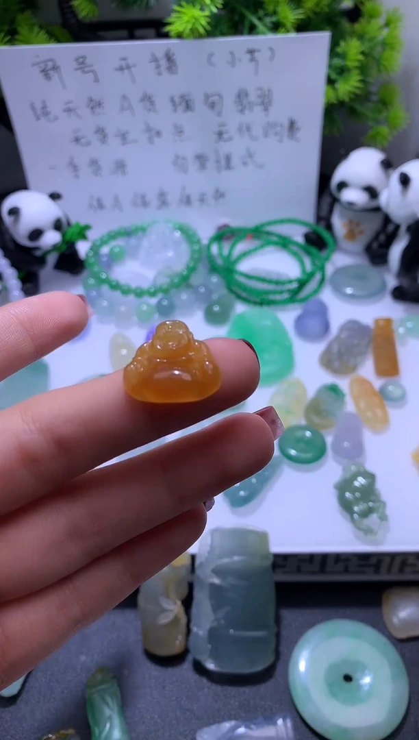 未镶嵌定制翡翠毛货