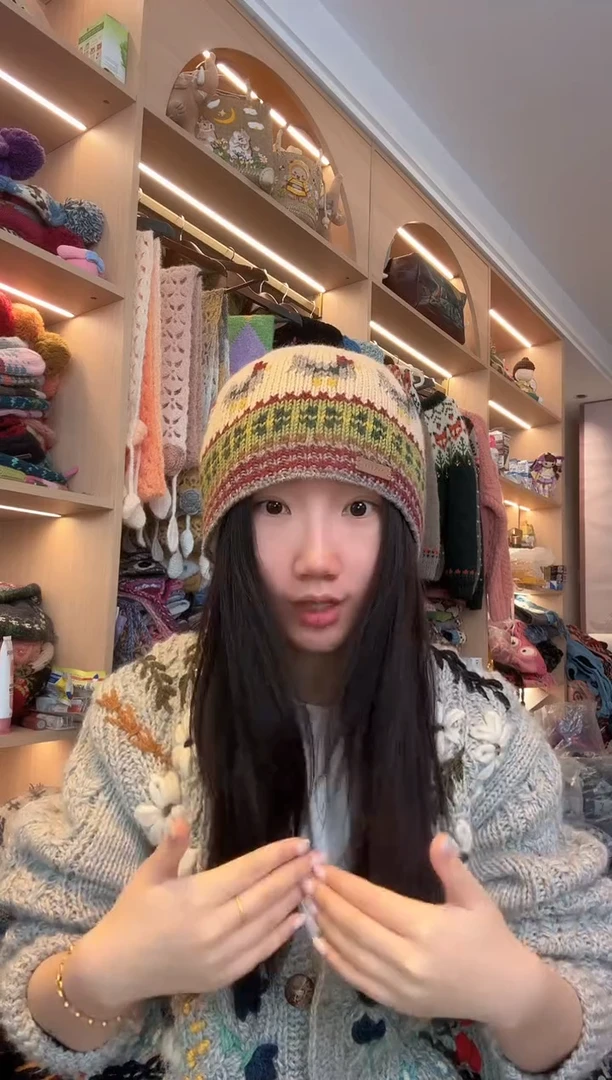 羊毛美利奴黄色小鸡