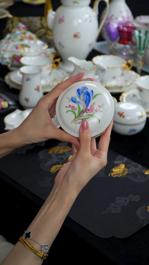 摆件米多家中古器物如图所示33312
