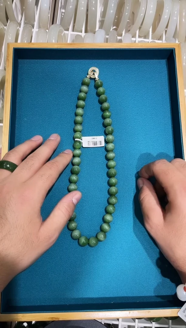颈饰未镶嵌和田玉小艾多样性发货拍一发一
