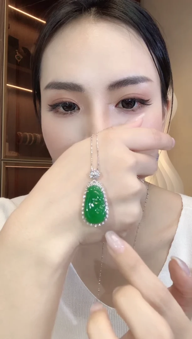 翡翠18K金镶嵌吊坠(不含链)A82