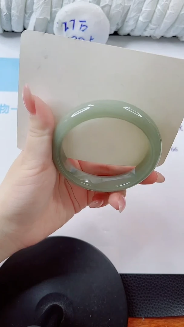 石英质玉手镯未镶嵌多样性发货V73-62