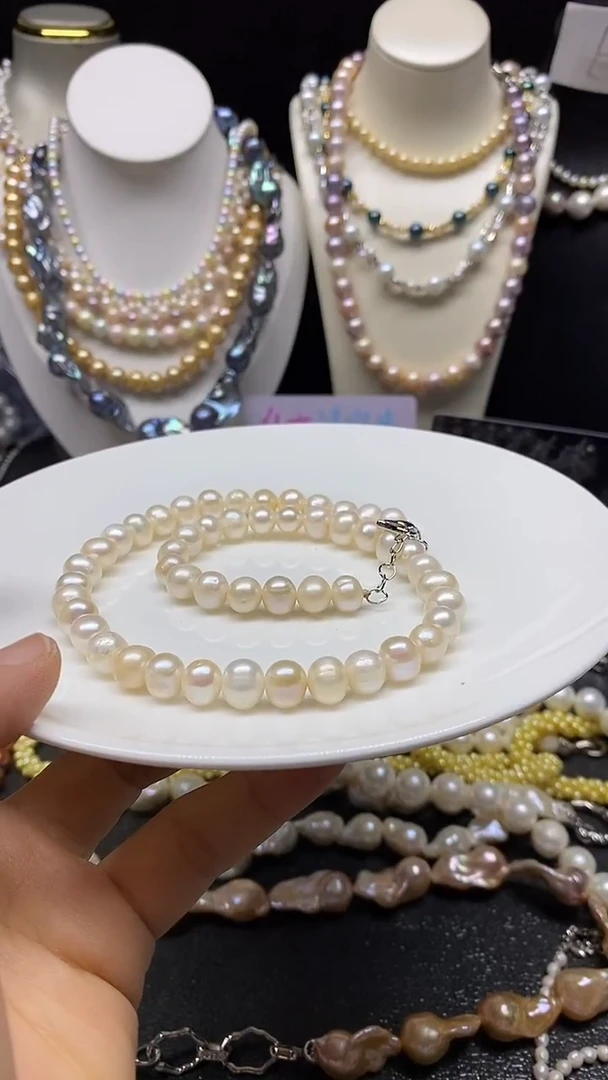 颈饰未镶嵌淡水珍珠多人