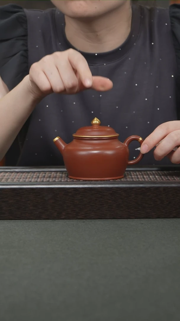 茶壶紫砂宜兴紫砂210cc0519