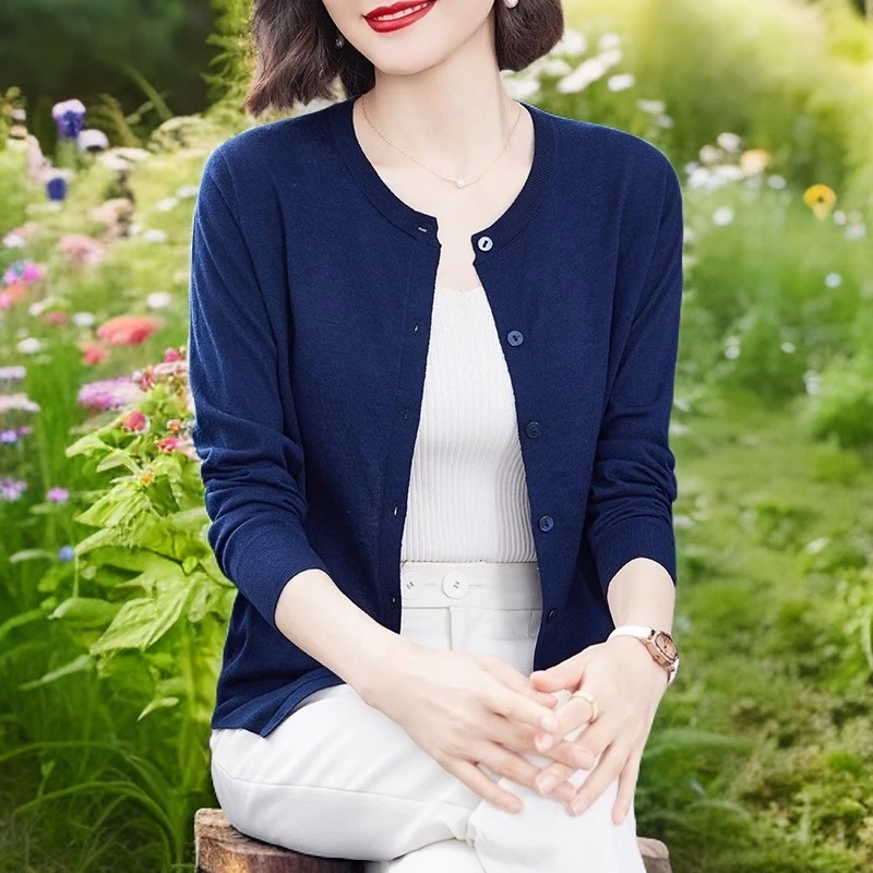 【专柜同款】春秋新款圆领薄款外搭外套针织上衣长袖羊毛衫开衫女