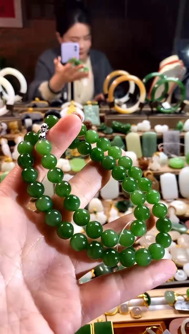 【闪购商品】和田玉项链未镶嵌。