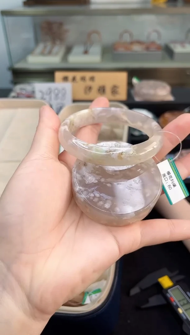 未镶嵌手镯石英质玉60圈口（赠品镯心）3945526