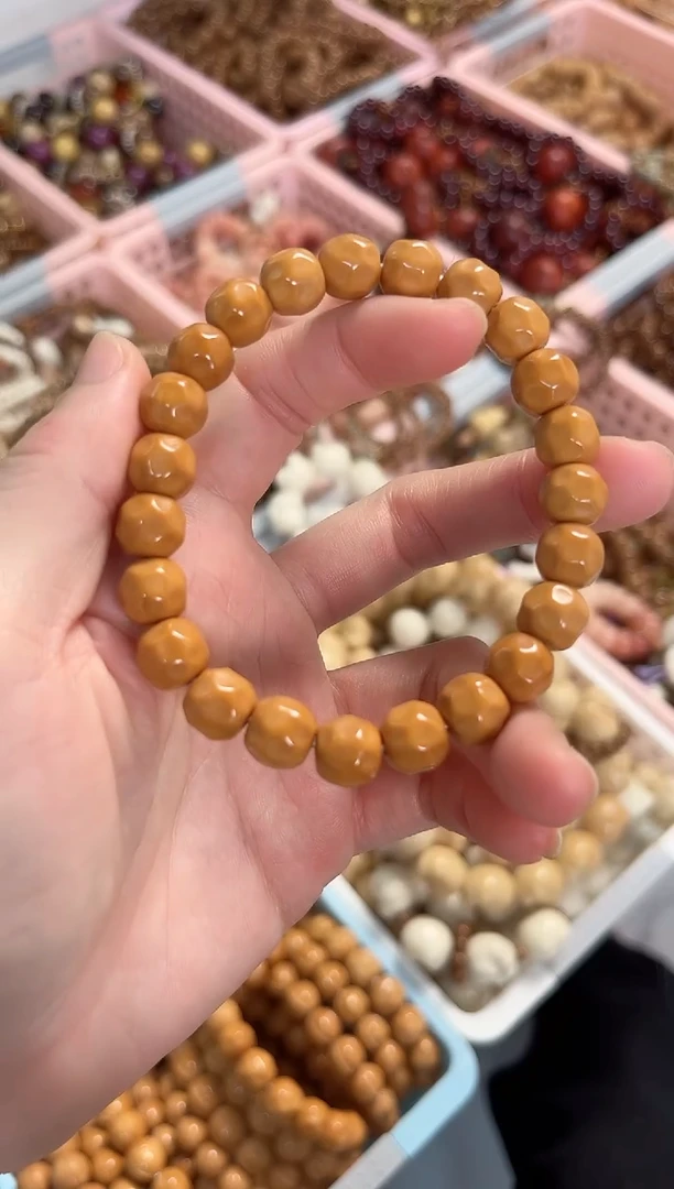 菩提根/象牙果手串猴头奶酪 10mm 全品