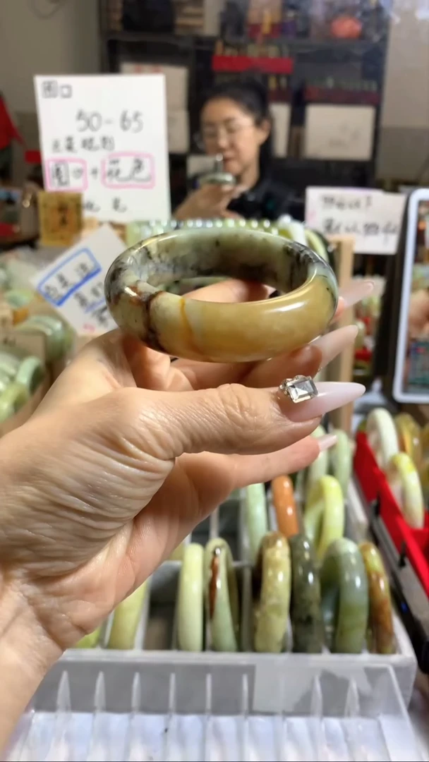 未镶嵌岫玉手镯17 57+