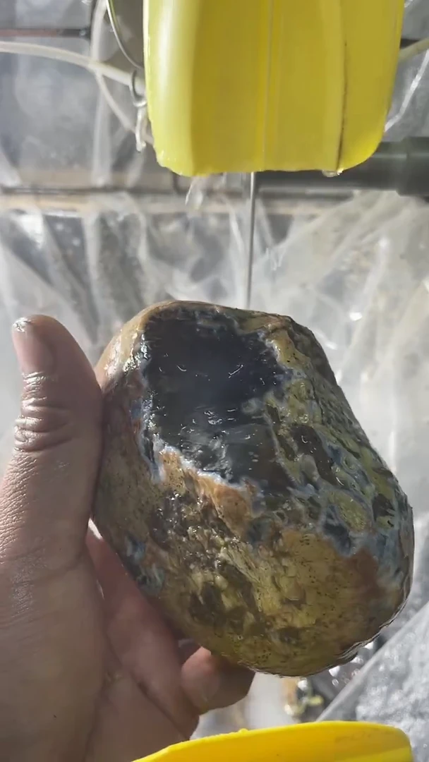 未镶嵌玛瑙/玉髓珠宝半成品全**手玛瑙原石
